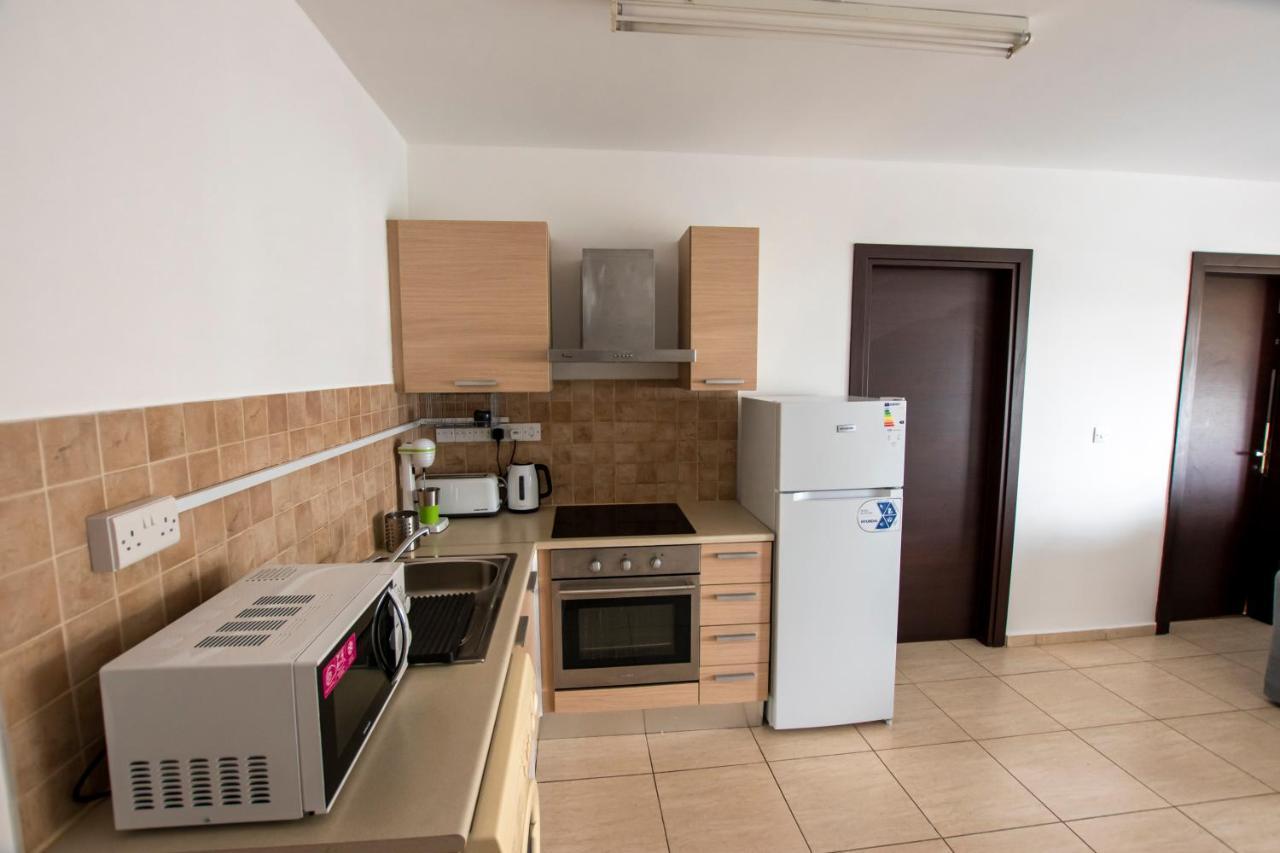 Glabur - The Master Atelier - City, Free Parking & Wifi, Welcomes You!!! *